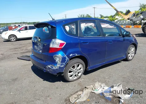 2010 Honda Fit Sport z USA, uszkodzony, nr VIN JHMGE8H46AC007975